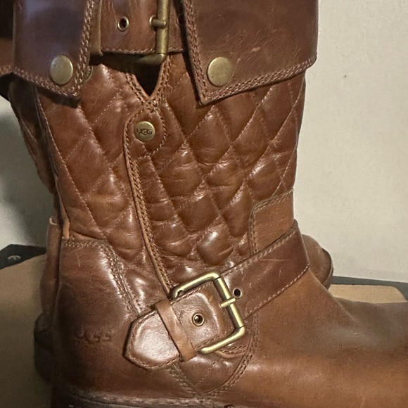 UGG Brown Leather Ankle Boots - Picture 7 of 7